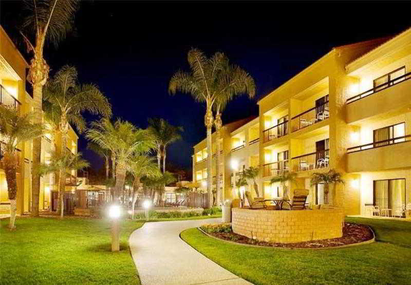 Отель Courtyard By Marriott San Diego Sorrento Valley Экстерьер фото