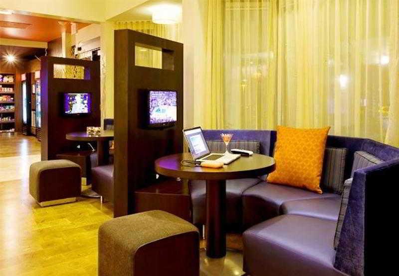 Courtyard By Marriott San Diego Sorrento Valley Экстерьер фото