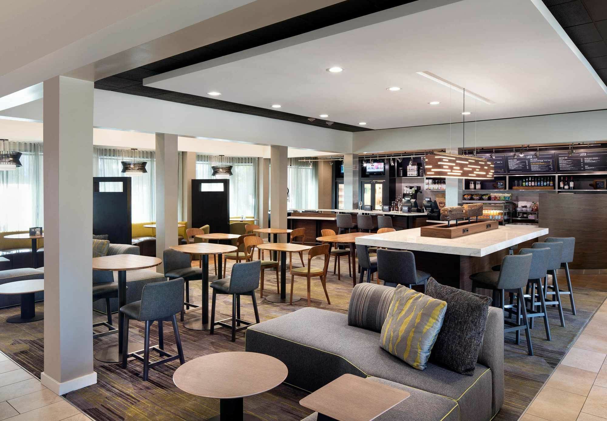 Courtyard By Marriott San Diego Sorrento Valley Экстерьер фото