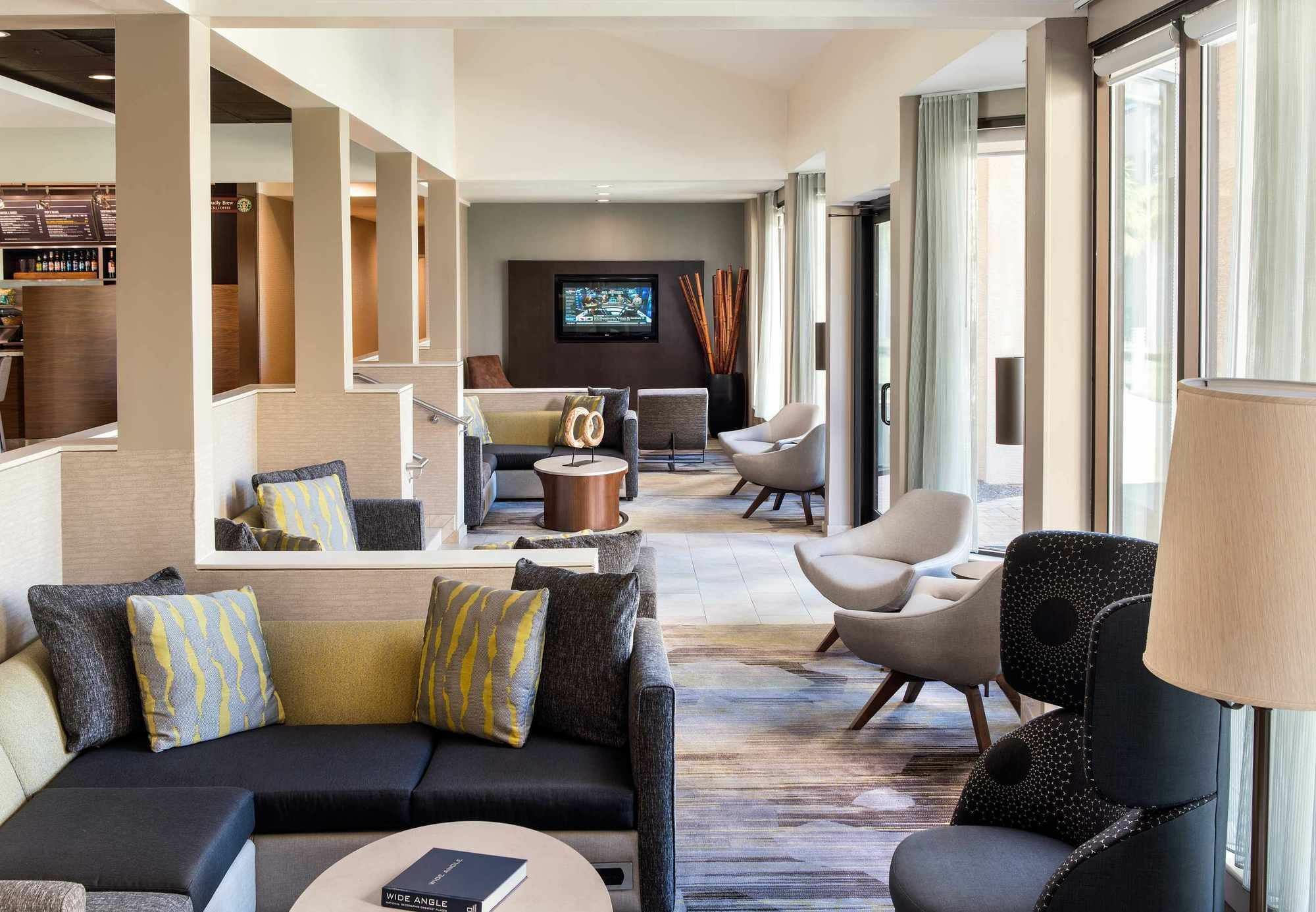 Courtyard By Marriott San Diego Sorrento Valley Экстерьер фото